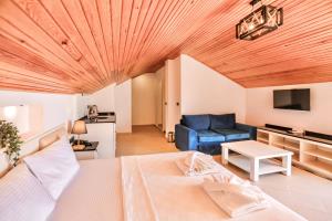 Çatı Katı Odaları