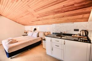 Çatı Katı Odaları